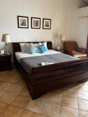 Aparthotel The Old Gin House Oranjestad  Esterno foto