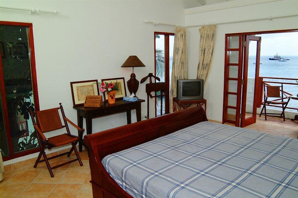 Aparthotel The Old Gin House Oranjestad  Esterno foto