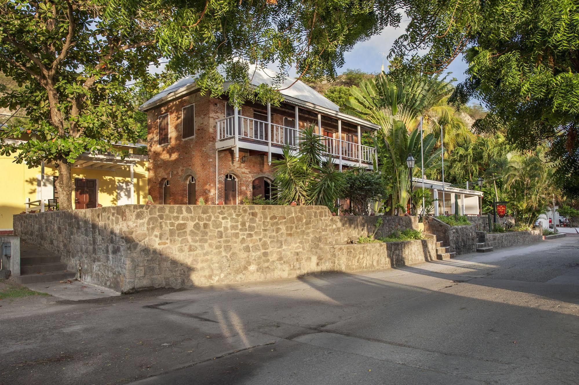 Aparthotel The Old Gin House Oranjestad  Esterno foto